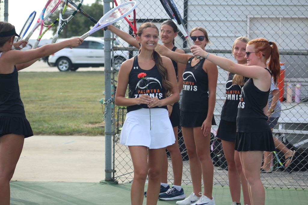 Senior night tennis