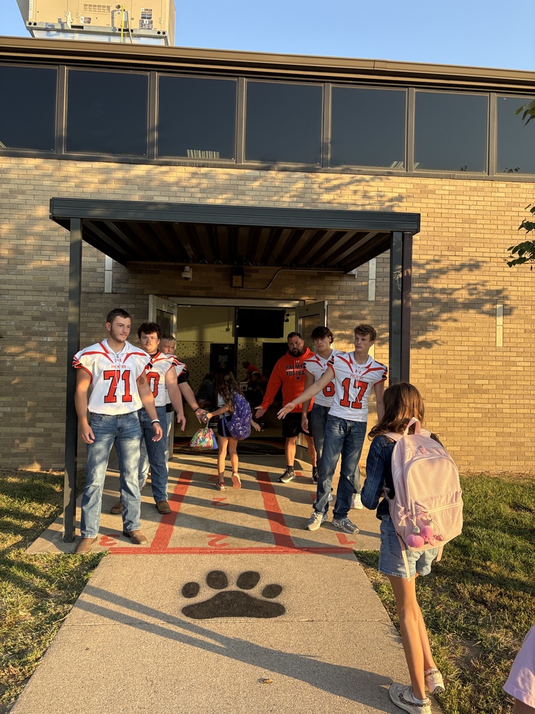 Panther Fan Friday PHS and PES Students
