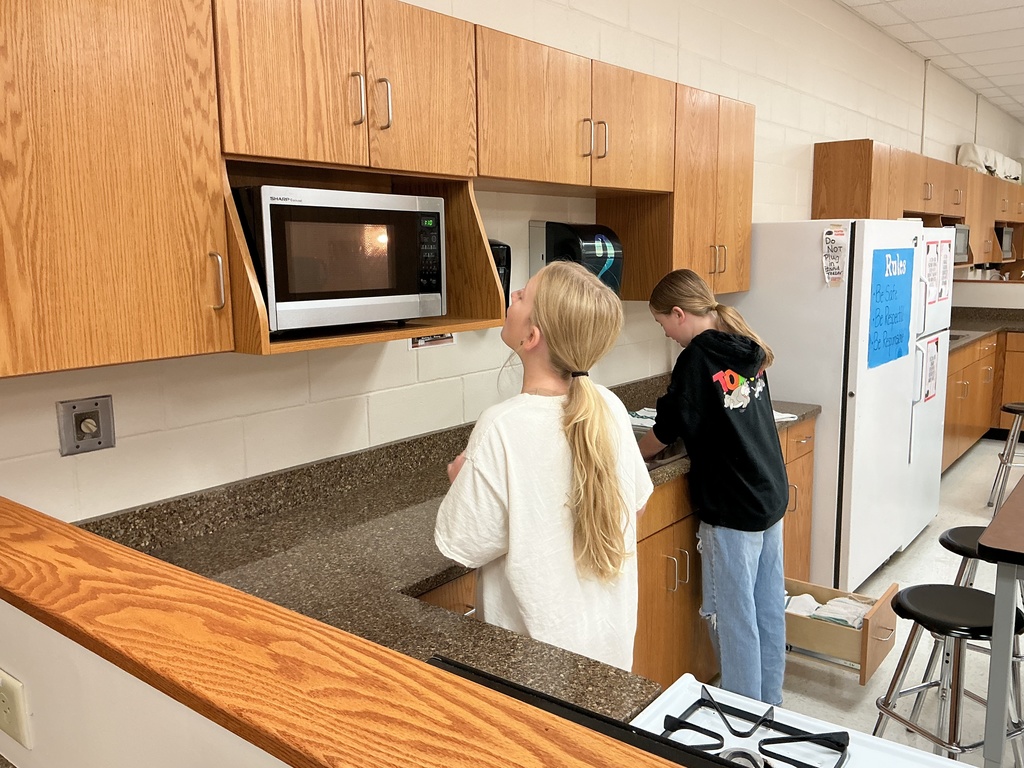 FACS 6th grade making Microwave Mug Pizza