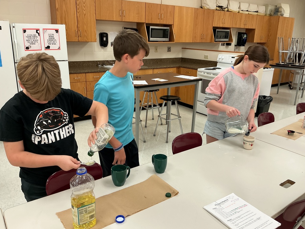 FACS 6th grade making Microwave Mug Pizza
