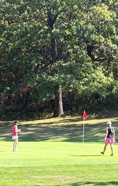 Girls golf team at Norwoods