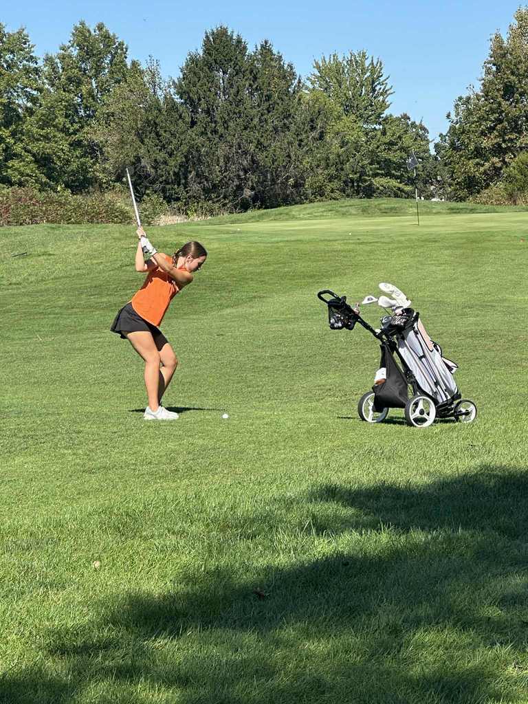 PHS Girls Golf 2025 at Districts