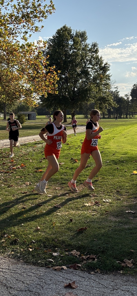 Middle School Cross Country Runners at final meet in Monroe City
