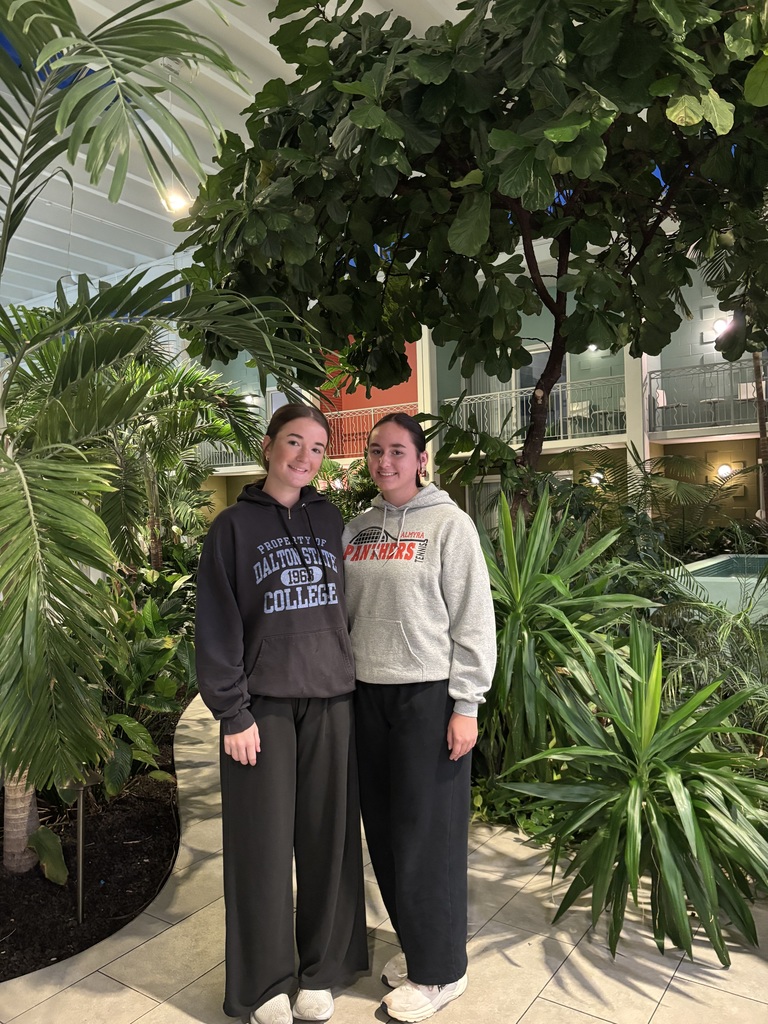 Emily and Marissa at State Tennis tourney