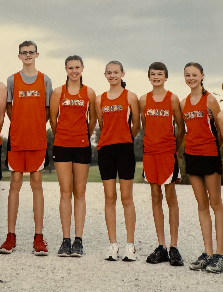senior cross country runners in middle school