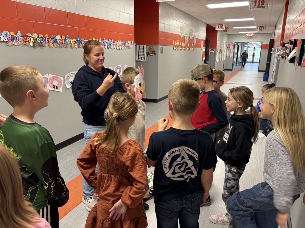 2nd grade perform The Great Turkey Race