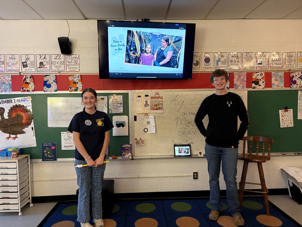 3rd graders learn about the Ag on the Move program from Palmyra FFA