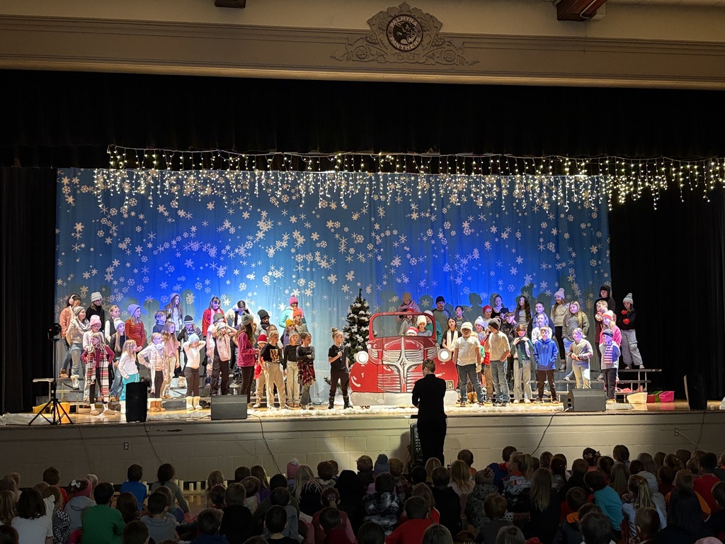 Holly Jolly Jalopy Junior Singers performance