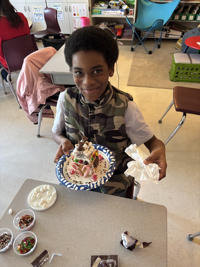 Mrs. Hermsmeier students created gingerbread houses