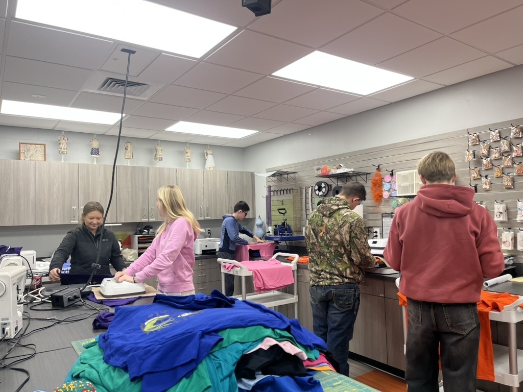 students making shirts for snowball smash