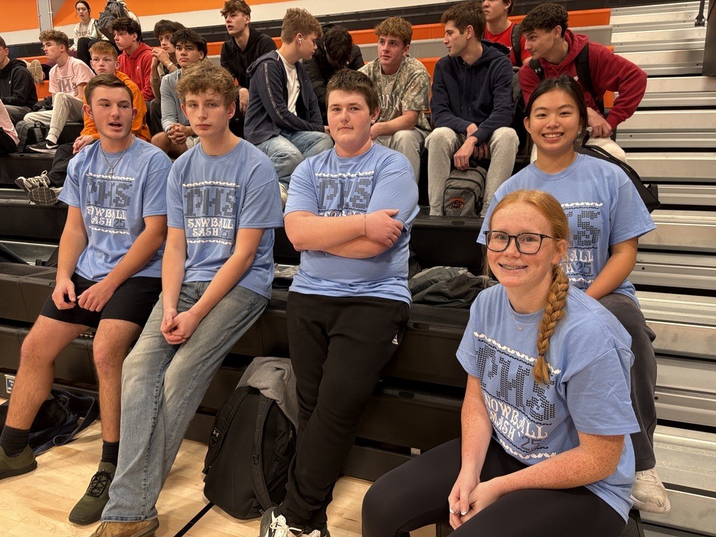 Snowball smash teams on day 1 of play