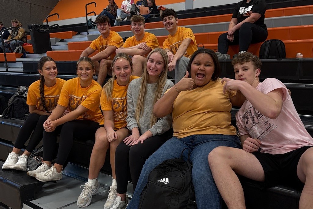 Snowball smash teams on day 1 of play