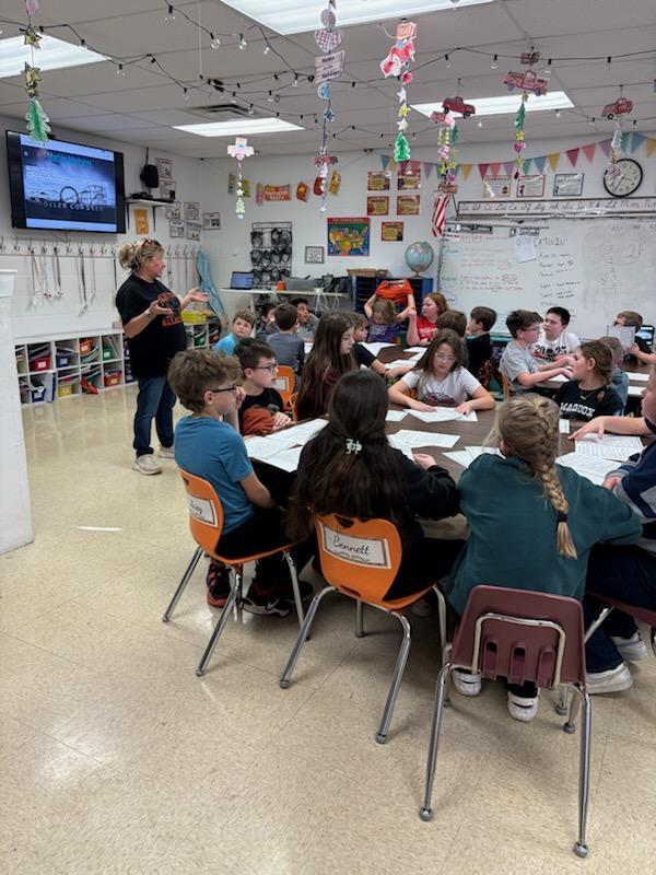 PES 4th grade science club meeting