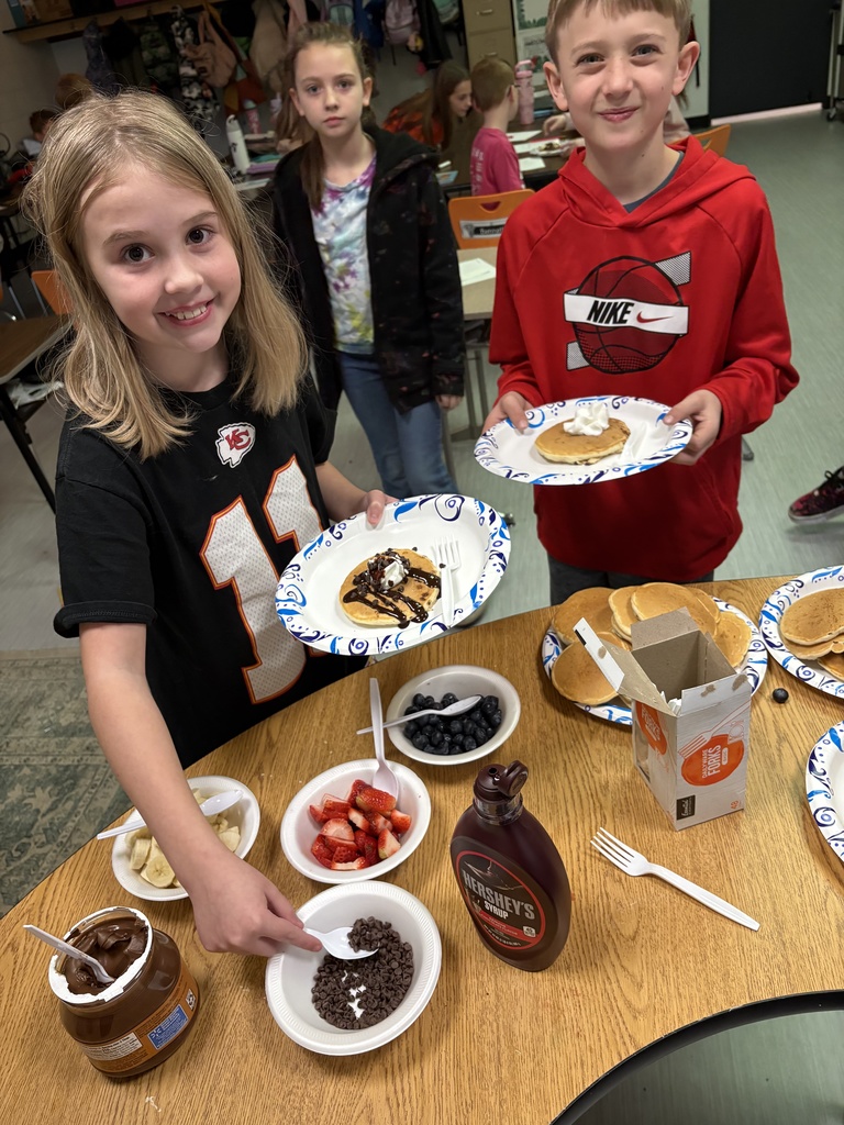 4th graders celebrate with a pancake party