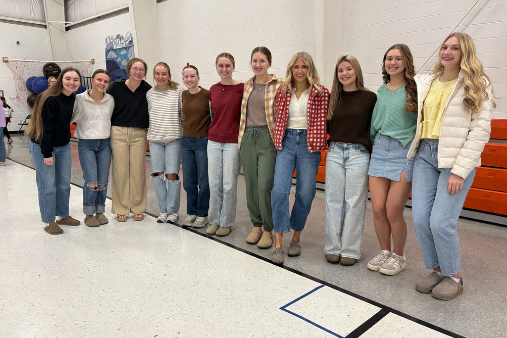 Palmyra cheer and basketball at PES