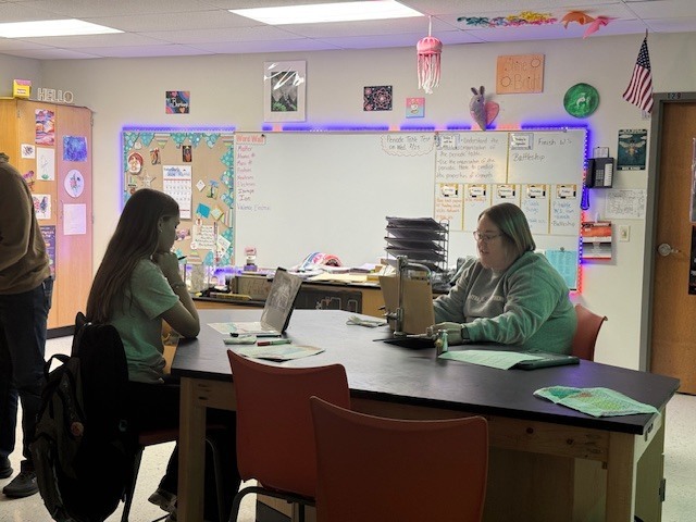 Physical Science students play periodic table battleship