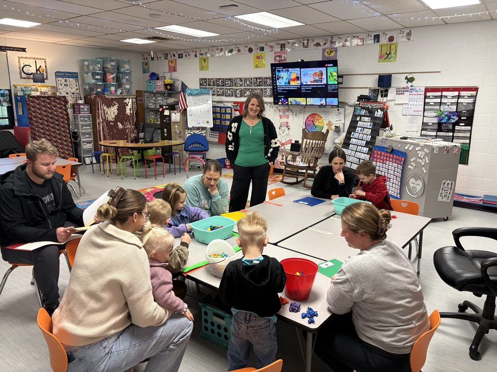 Parents as teachers Panther Prep night for kindergarten