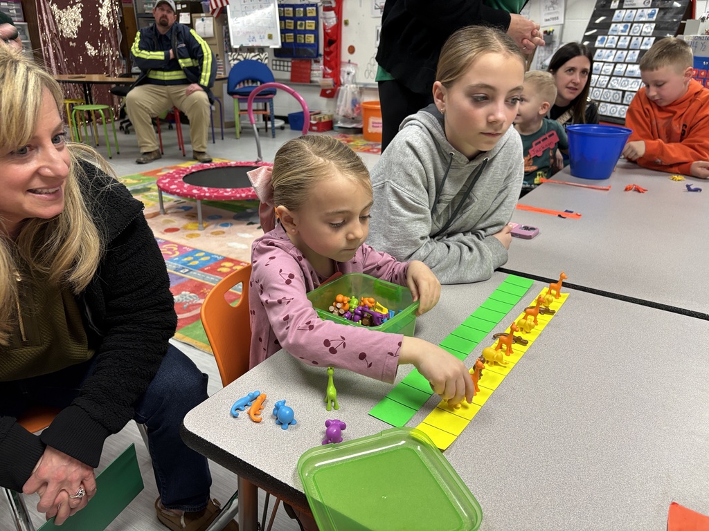 Parents as teachers Panther Prep night for kindergarten