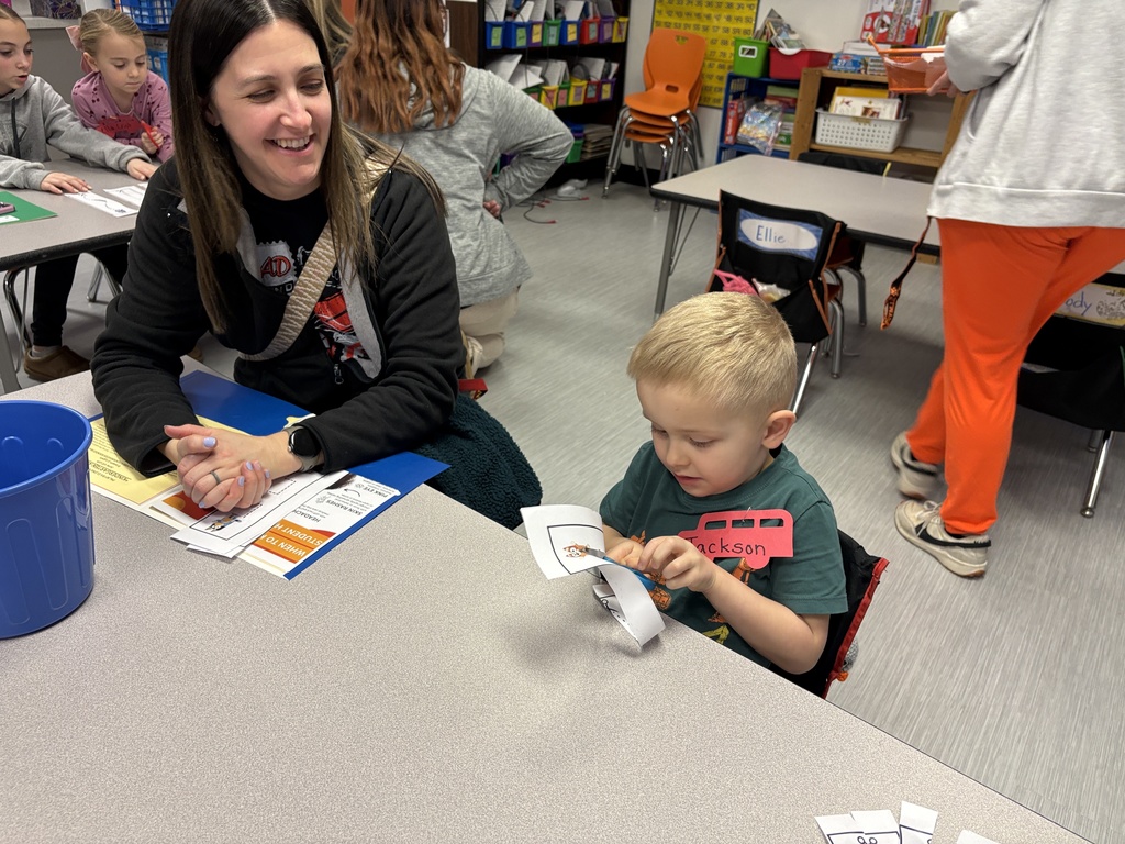 Parents as teachers Panther Prep night for kindergarten