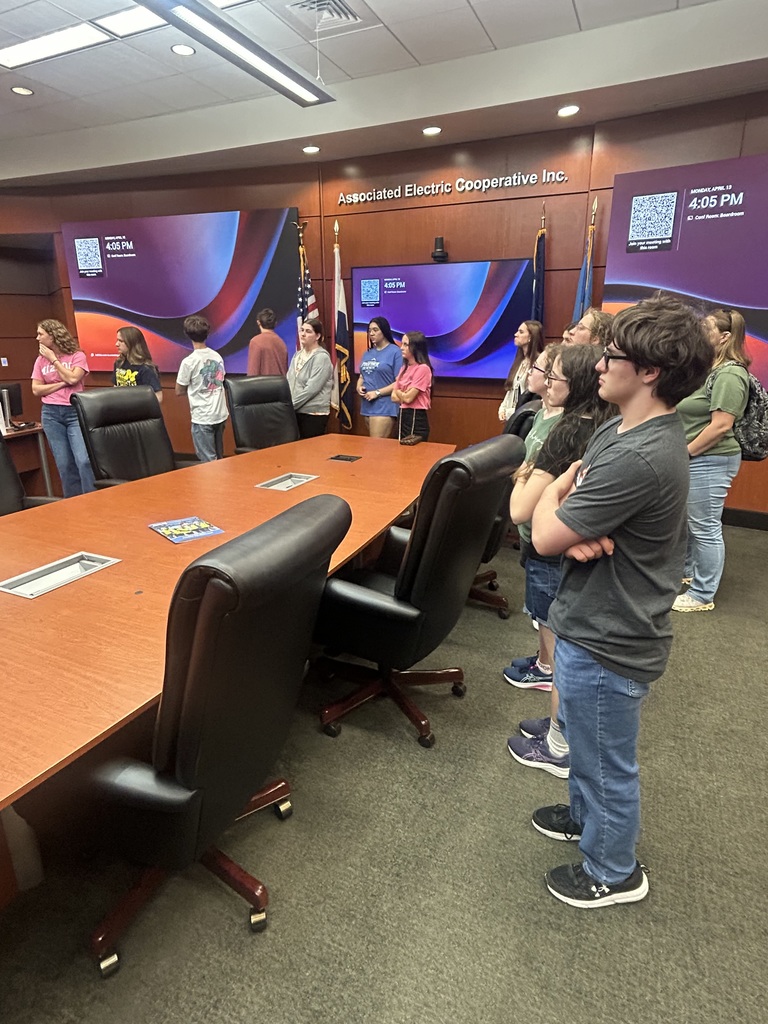 Palmyra High School FBLA Students toured Associated Electric Cooperative in Springfield MO
