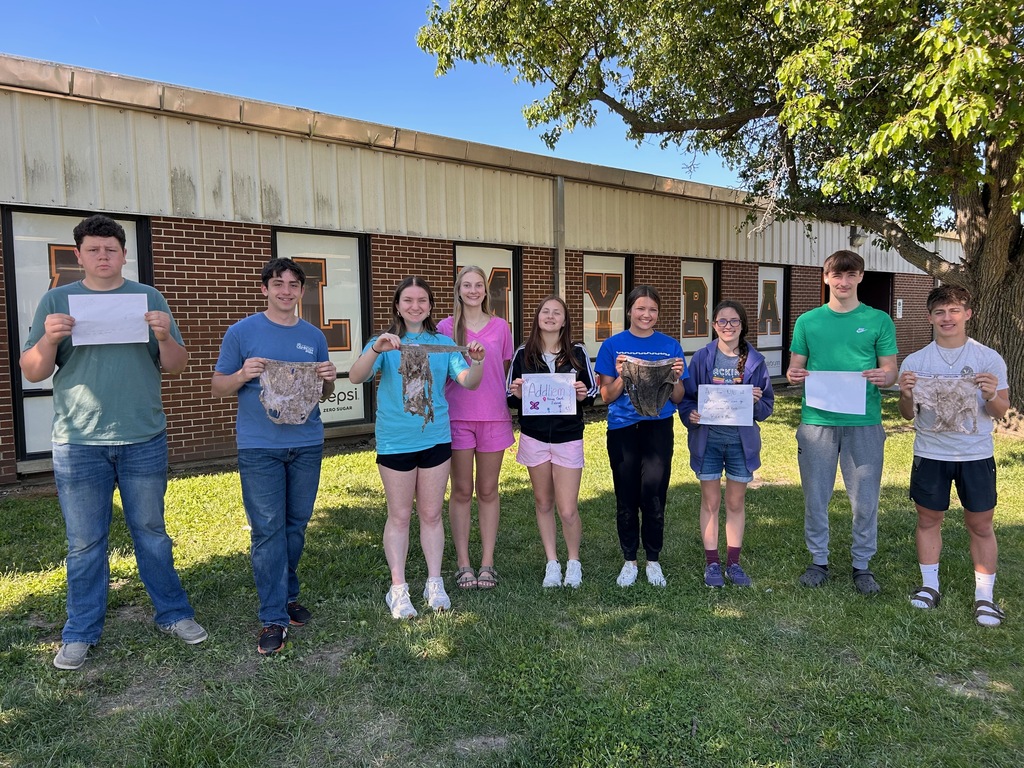 Science class with their buried underwear results