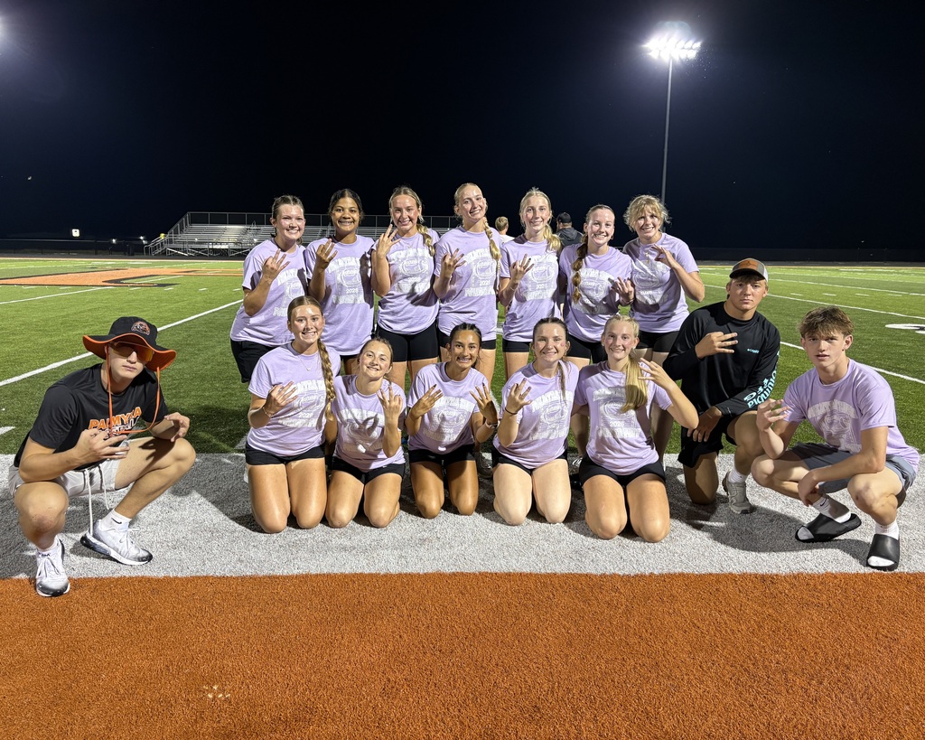 junior powderpuff participants