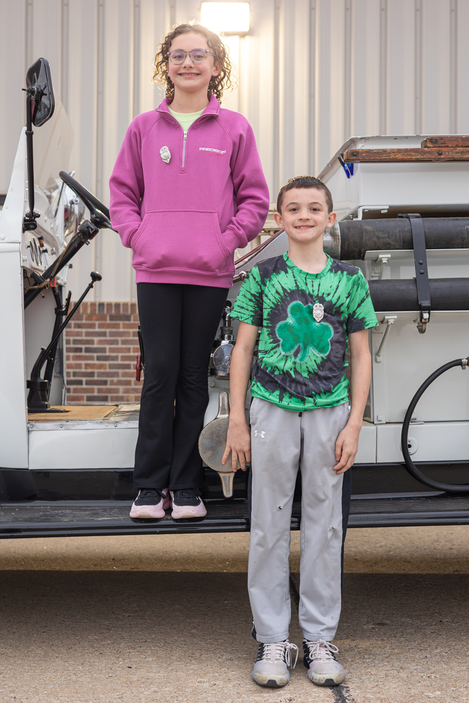 Harper Schmidt and Rylie Bowman