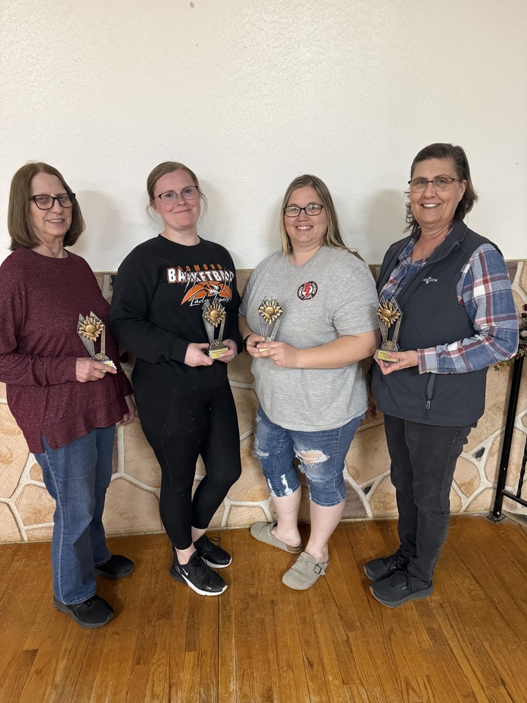 Tauber Lumber team (l to r): Patsy Alexander, Sarah Huff, Carissa Mecke and Pam Yosten