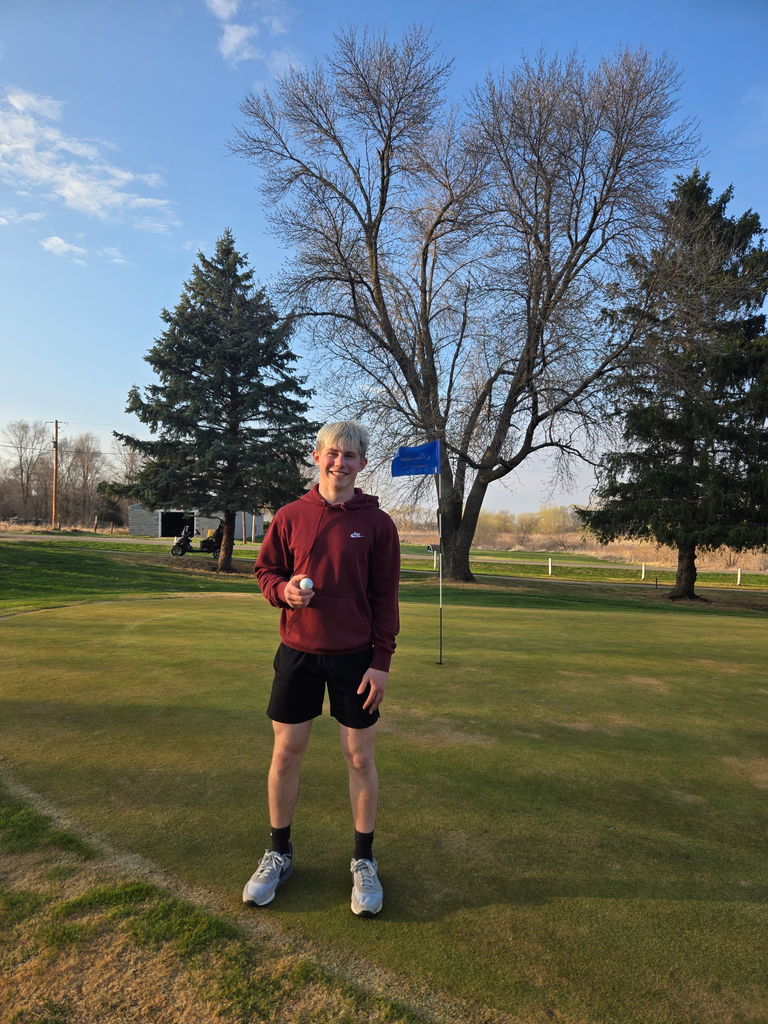 Krause hits hole in one...