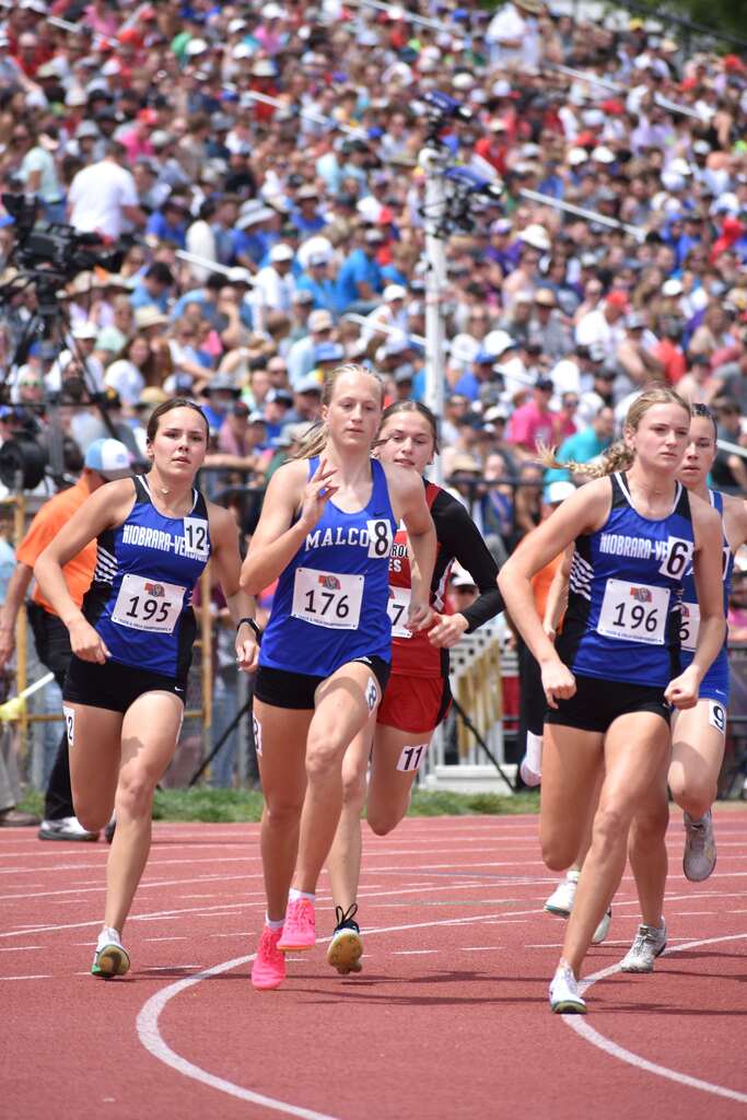 Runnels and Stark at State Track