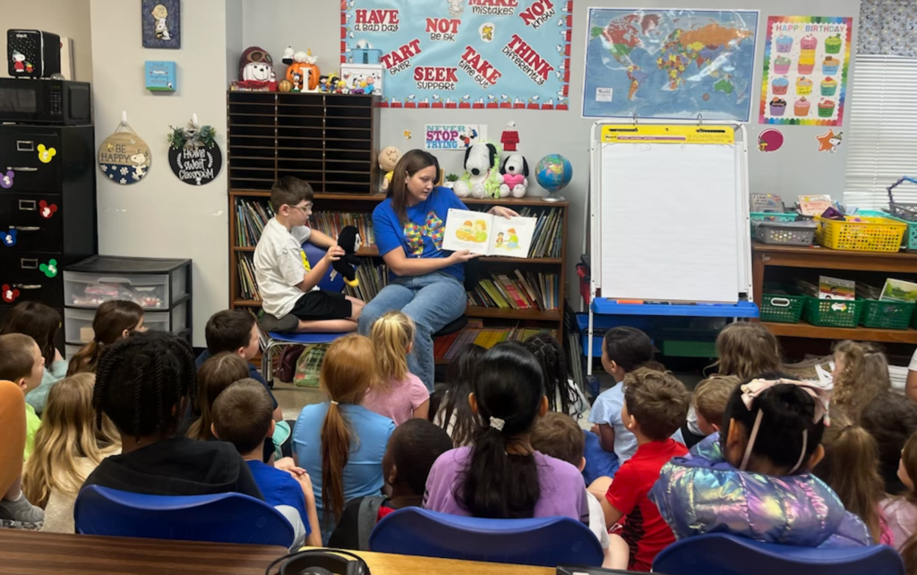 2nd Grade Special Guest Reader