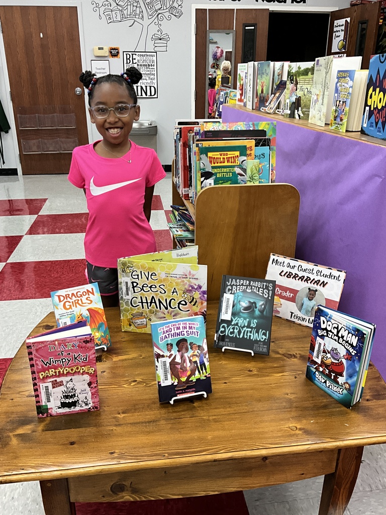 Guest Student Librarian