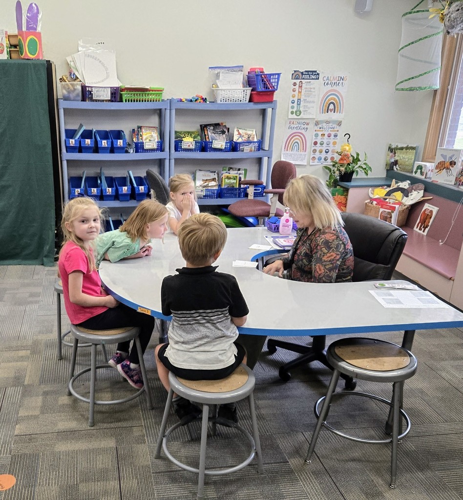Smiling students in Ms. Reed's class