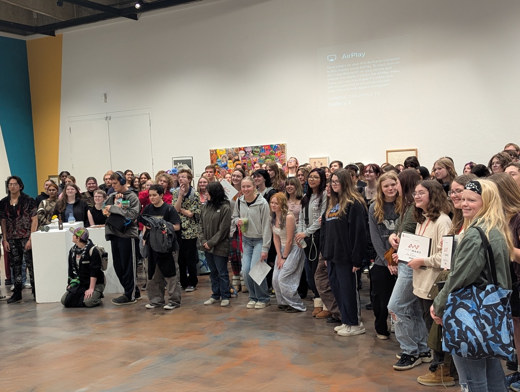 large group art wars photo