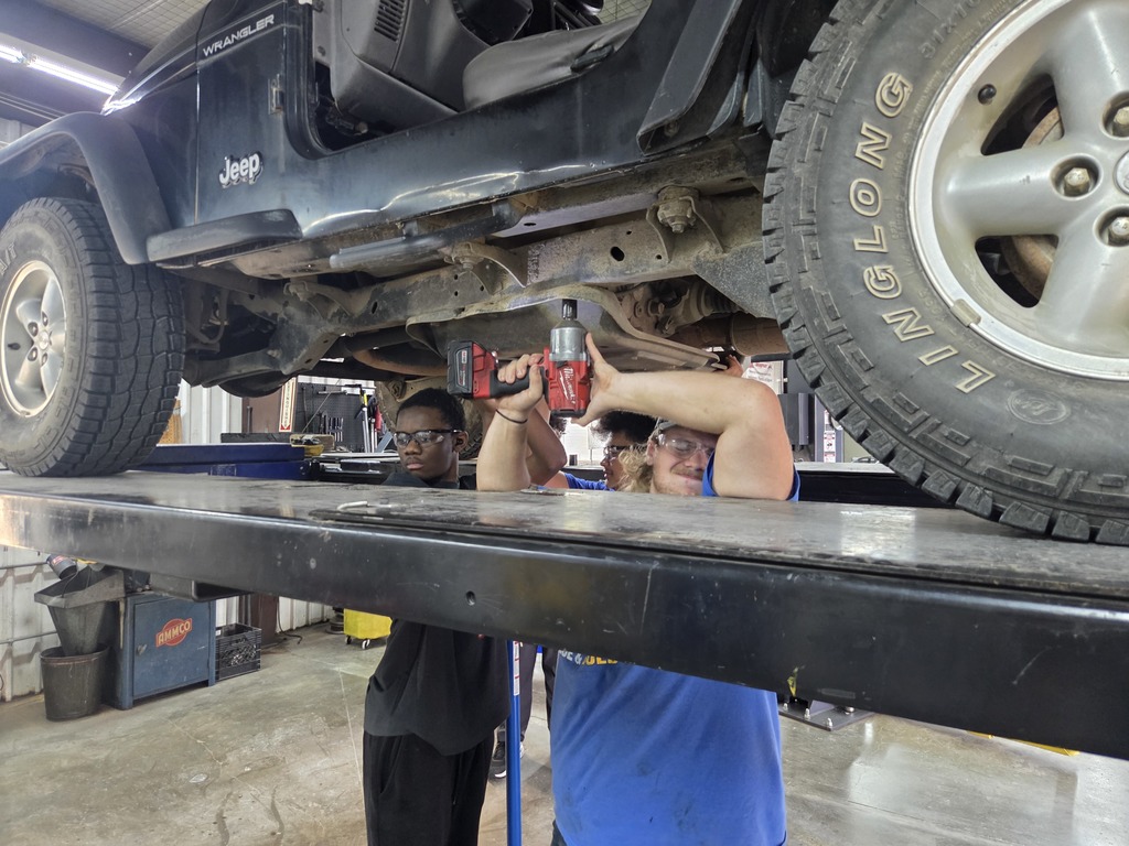 Students removing transmission 3