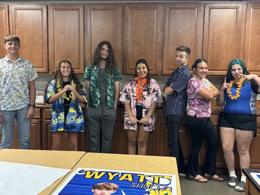 Students are dressed in luau and tacky traveler clothes for Homecoming Spirit Week