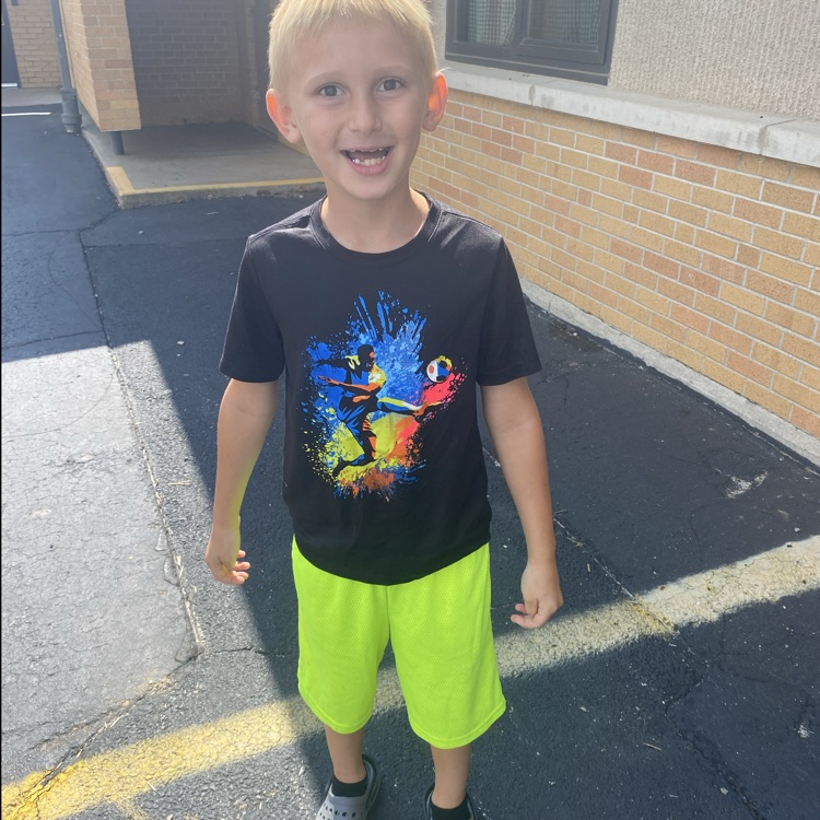 student in vibrant colors for spirit day 