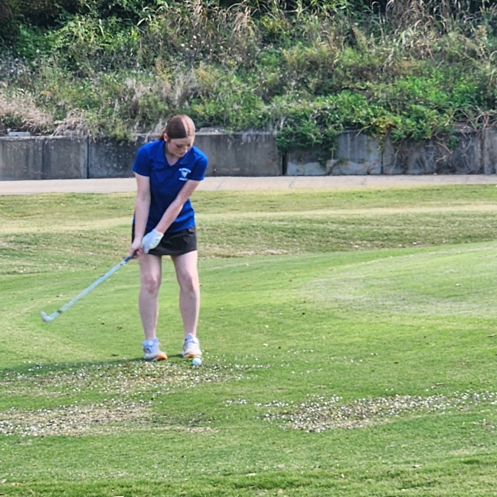 Chipping onto number 11 green.