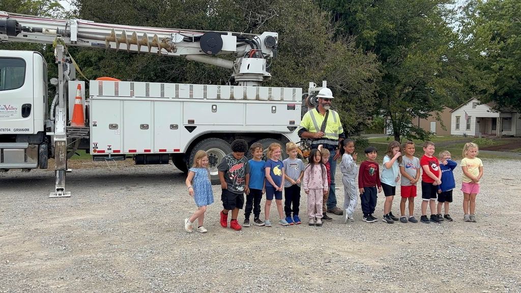 Students learned about outriggers as part of push and pull lessons.