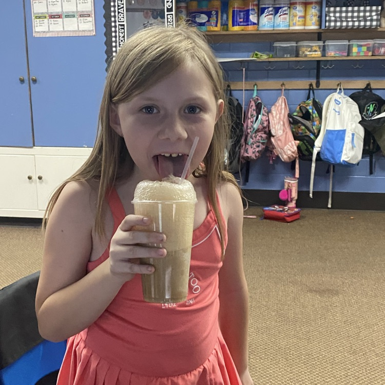 A student with an ice cream flute