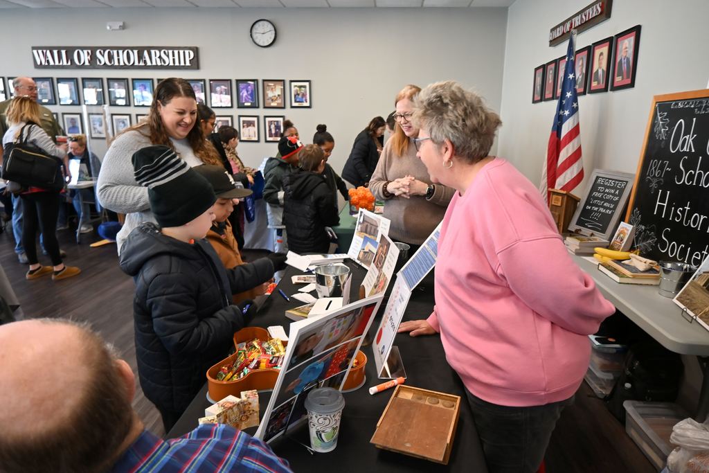 Student learn about the Oak Grove Historical Society.