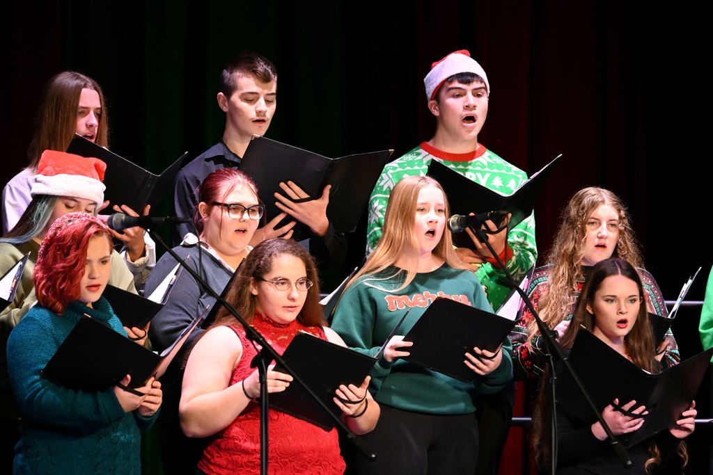 The PHS Viking Choir sings.