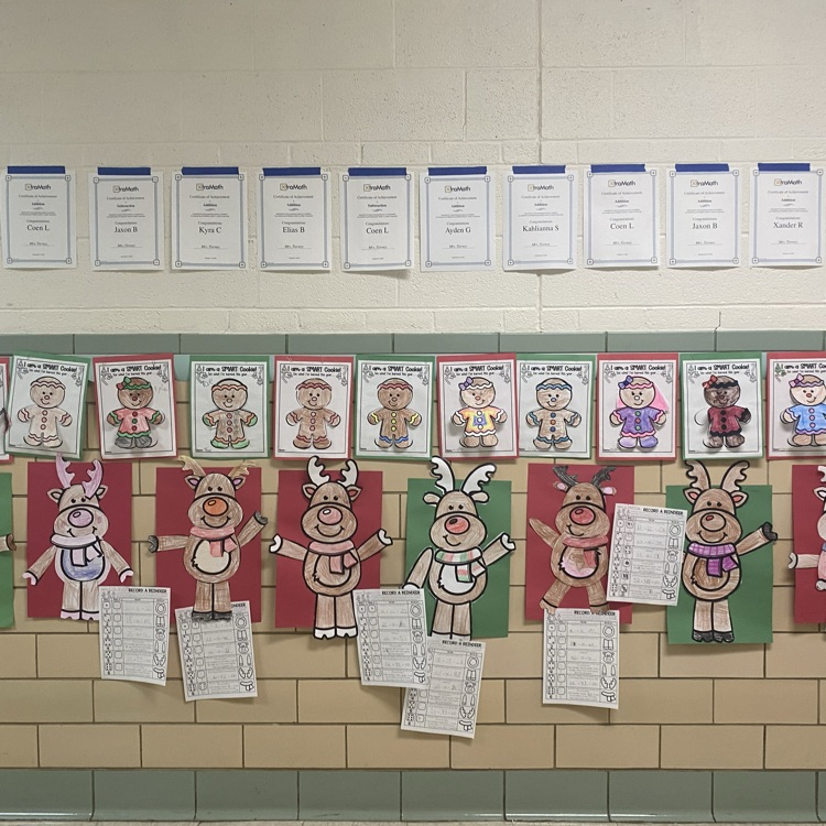 holiday hallway decorations