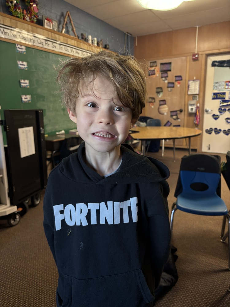 He made his AR goal of 50 pts!! Way to go, keep up the great work!!