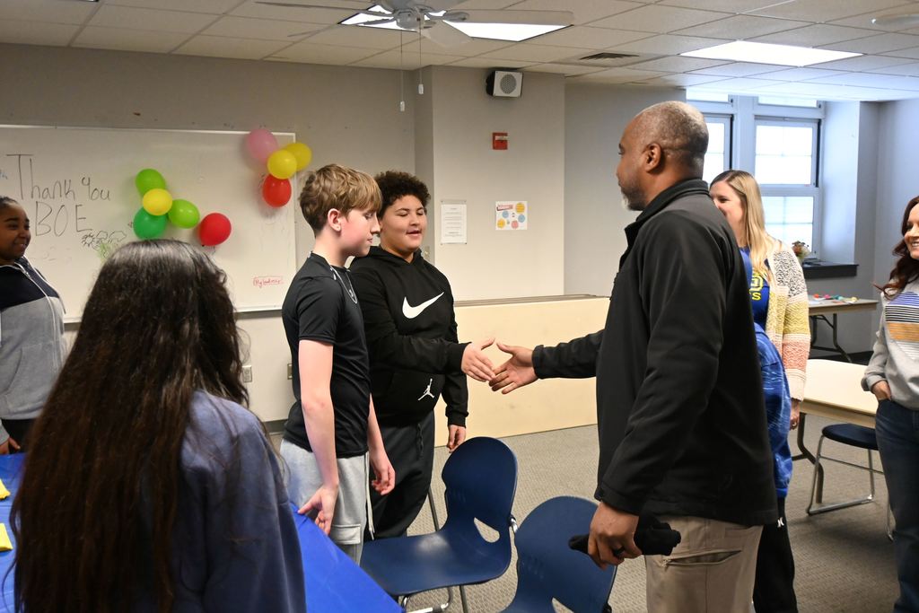 Dennis Dodd meets leadership students.