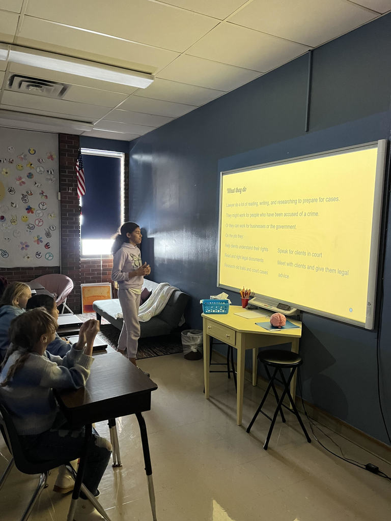 Students using Xello to create a presentation on careers.