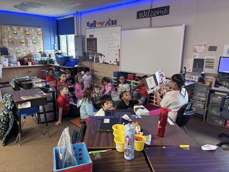 We had a great day enjoying National Read Aloud Day with many special guests reading to us. Then ending our day partner reading with our classmates. 