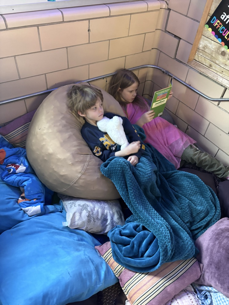 We had a great day enjoying National Read Aloud Day with many special guests reading to us. Then ending our day partner reading with our classmates. 