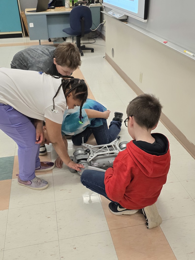 Vector the Viking Visiting Garfield Elementary