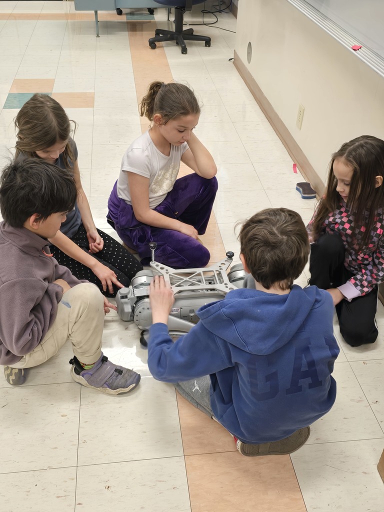 Vector the Viking Visiting Garfield Elementary